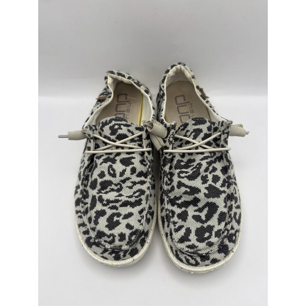 Hey Dude Wendy Woven Cheetah Print Shoes Women Size 8 - Picture 3 of 9